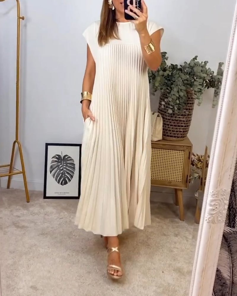 Claire - Elegant Pleated Spliced Maxi Dress