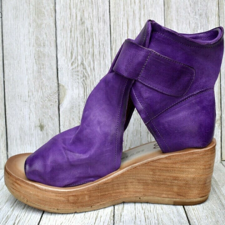 Sharon | Boho Style Sandals With Buckle