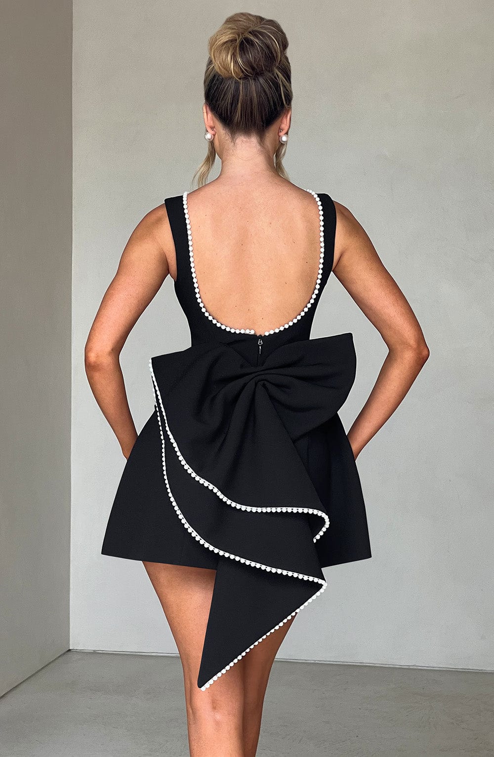 Hollis - Elegant Pearl Bow Mini Dress