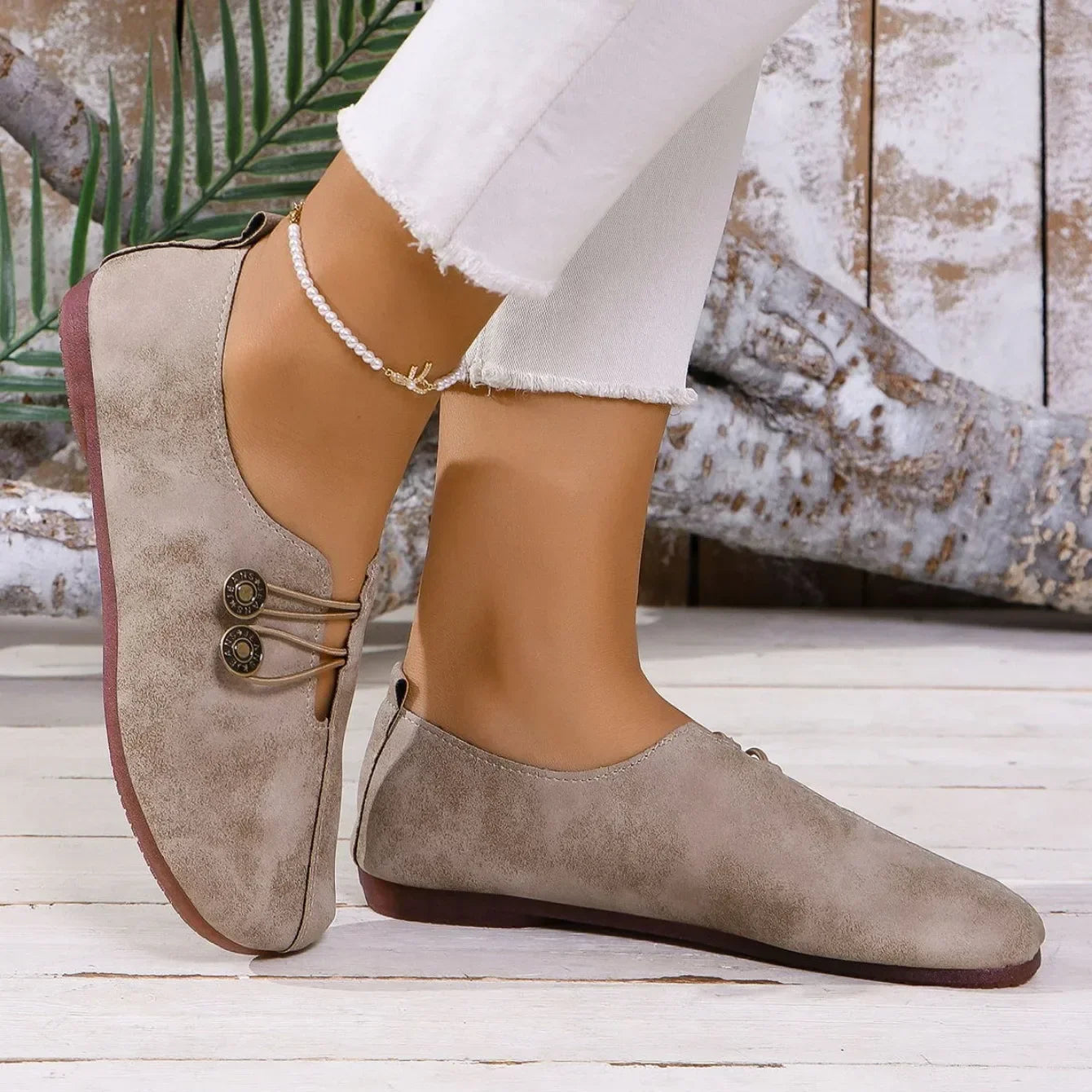 NOIRA WILDLEDER LOAFER