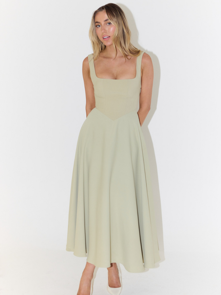 Skye – Sculpted waist – Midi sundress
