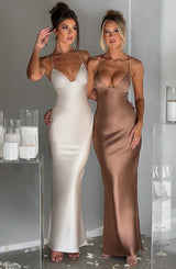 Fenty Maxi Dress - Chocolate